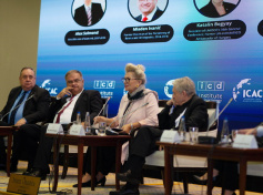 Katalin Bogyay04.jpg