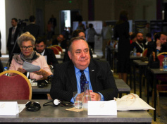 AlexSalmond09.jpg