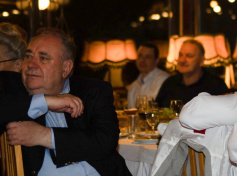 AlexSalmond07.jpg